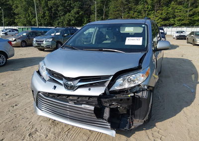 2019 Toyota Sienna Xle 8 Passenger, пошкодження: Передня частина, Iaai лот 45505782, фото 6 з 6