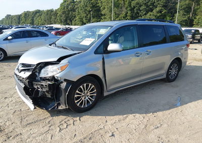 2019 Toyota Sienna Xle 8 Passenger, пошкодження: Передня частина, Iaai лот 45505782, фото 2 з 6
