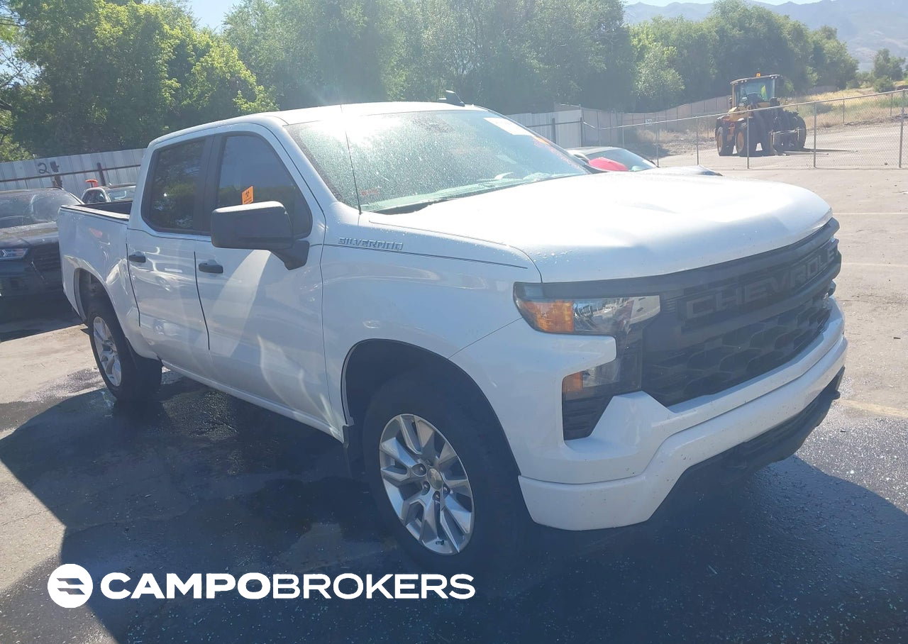 2024 Chevrolet Silverado 1500 2wd  Short Bed Custom, daño Trasero, Iaai lote 45354995
