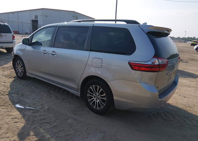 2019 Toyota Sienna Xle 8 Passenger, пошкодження: Передня частина, Iaai лот 45505782, фото 3 з 6