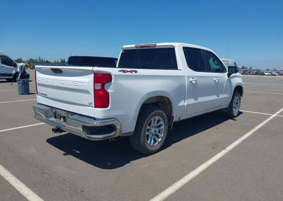2020 Chevrolet Silverado 1500 4wd  Short Bed Lt, uszkodzenie: Przód, Iaai lot 45769271, zdjęcie 4 z 6