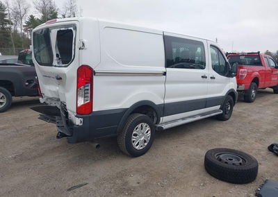 2023 Ford Transit-250, daño Trasero, Iaai lote 44895510, foto 4 de 6
