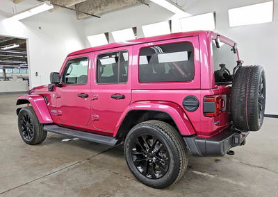 2021 Jeep Wrangler Unlimited Sahara 4xe, пошкодження: Незначні вм’ятини/подряпини, Copart лот 62725866, фото 2 з 13