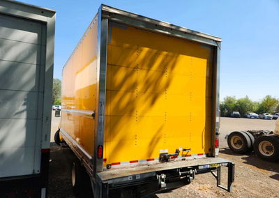 2022 Gm Gm515 Box Truck, daño Frontal, Copart lote 59637716, foto 2 de 6