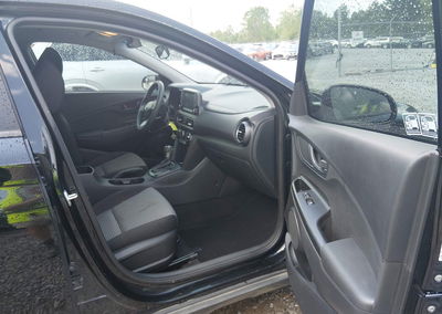 2020 Hyundai Kona Se, daño Inundación, Iaai lote 45525341, foto 5 de 12