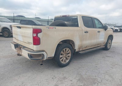 2024 Chevrolet Silverado 1500 4wd  Short Bed Custom, uszkodzenie: Unknown, Iaai lot 45817215, zdjęcie 4 z 17