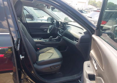 2024 Toyota Grand Highlander Xle, пошкодження: Front & Rear, Iaai лот 45518333, фото 5 з 6