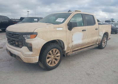 2024 Chevrolet Silverado 1500 4wd  Short Bed Custom, uszkodzenie: Unknown, Iaai lot 45817215, zdjęcie 2 z 17