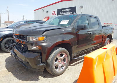2020 Chevrolet Silverado 1500 2wd  Short Bed Custom, пошкодження: Engine Damage, Iaai лот 45441506, фото 2 з 6