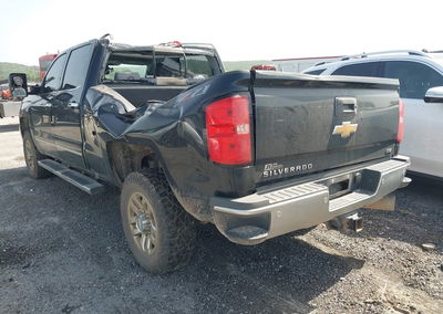 2019 Chevrolet Silverado 3500hd Ltz, daño Left & Right Side, Iaai lote 45456040, foto 3 de 6