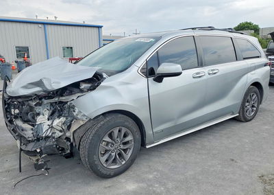 2021 Toyota Sienna Xle, daño Frontal, Copart lote 64019306