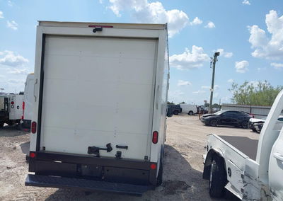 2022 Ford Transit-350 Cutaway, пошкодження: Normal Wear & Tear, Iaai лот 45819582, фото 4 з 6