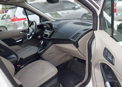 2019 Ford Transit Connect Xlt, daño Trasero, Iaai lote 45471002, foto 5 de 16