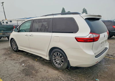 2019 Toyota Sienna Xle Premium 8-passenger, uszkodzenie: Przód, Copart lot 59738126, zdjęcie 2 z 6