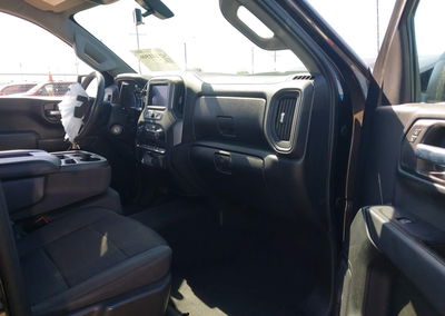 2020 Chevrolet Silverado 1500 2wd  Short Bed Custom, пошкодження: Engine Damage, Iaai лот 45441506, фото 5 з 6