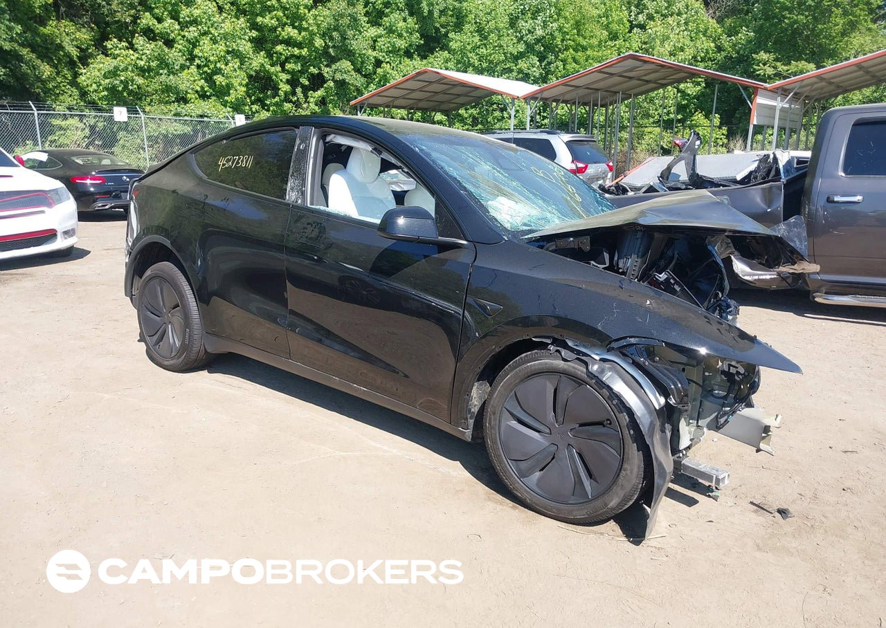 2026 Tesla Model Y Premium Rear-wheel Drive/rear-wheel Drive, daño Front & Rear, Iaai lote 45273811