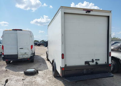2022 Ford Transit-350 Cutaway, пошкодження: Normal Wear & Tear, Iaai лот 45819582, фото 3 з 6