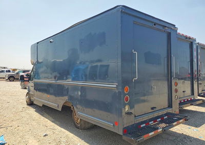 2021 Ford Transit T-350 Delivery Truck, uszkodzenie: Przód, Copart lot 61897216, zdjęcie 2 z 6