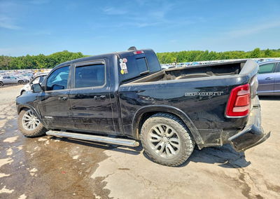 2021 Ram 1500 Laramie, daño Lateral, Copart lote 64777806, foto 2 de 6