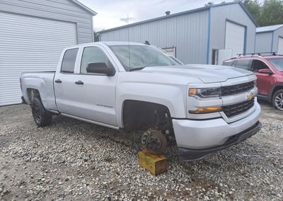 2019 Chevrolet Silverado Ld C1500 Custom, daño Abolladuras/rayones menores, Copart lote 62439576, foto 4 de 12