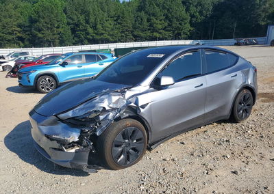 2025 Tesla Model Y, daño Frontal, Copart lote 56052436