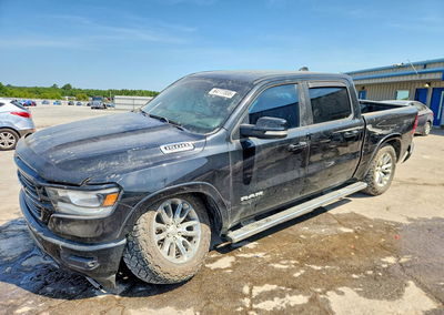 2021 Ram 1500 Laramie, daño Lateral, Copart lote 64777806