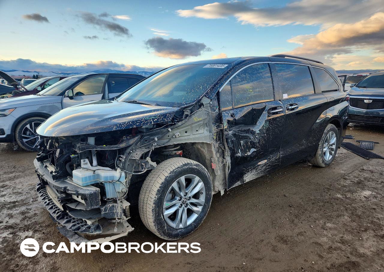 2022 Toyota Sienna Xle, пошкодження: Передня частина, Copart лот 75881435