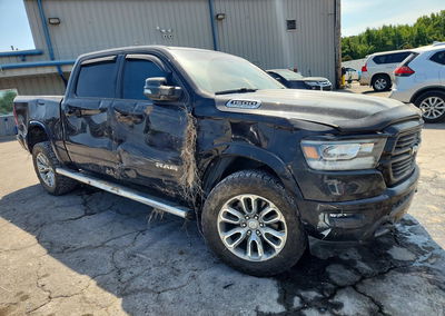 2021 Ram 1500 Laramie, daño Lateral, Copart lote 64777806, foto 4 de 6