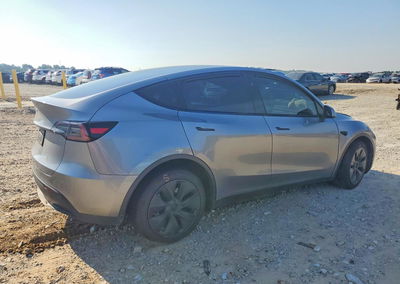 2025 Tesla Model Y, uszkodzenie: Przód, Copart lot 56052436, zdjęcie 3 z 14