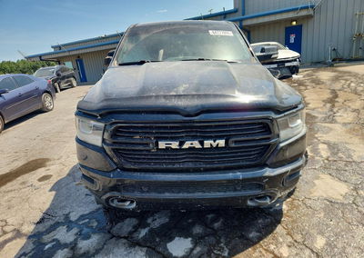 2021 Ram 1500 Laramie, daño Lateral, Copart lote 64777806, foto 5 de 6