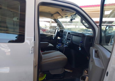 2020 Chevrolet Express Cargo Rwd 2500 Regular Wheelbase Wt, Normal Wear & Tear damage, Iaai lot 45747926, photo 5 of 6