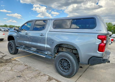 2021 Chevrolet Silverado K1500 Lt, daño Mecánico, Copart lote 61595486, foto 2 de 6