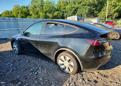 2022 Tesla Model Y, daño Inundación, Copart lote 61929016, foto 2 de 6