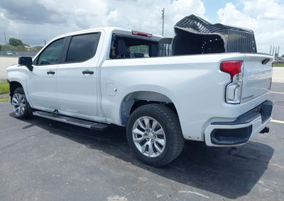 2026 Chevrolet Silverado 1500 2wd  Short Bed Custom, Right Front damage, Iaai lot 45654293, photo 3 of 6