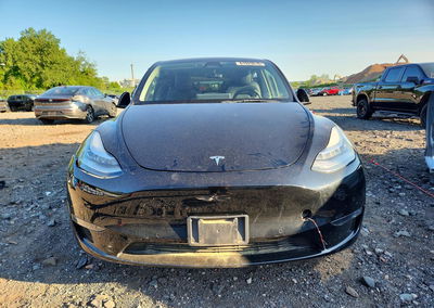 2022 Tesla Model Y, daño Inundación, Copart lote 61929016, foto 5 de 6