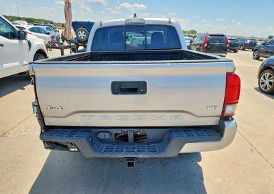 2021 Toyota Tacoma Sr V6, uszkodzenie: Przód, Copart lot 60065766, zdjęcie 6 z 12