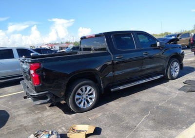 2022 Chevrolet Silverado 1500 Ltd 2wd  Short Bed Custom, uszkodzenie: Przód, Iaai lot 45701102, zdjęcie 4 z 6