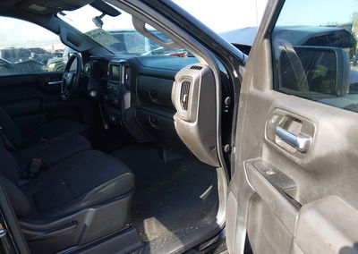 2022 Chevrolet Silverado 1500 Ltd 2wd  Short Bed Custom, uszkodzenie: Przód, Iaai lot 45701102, zdjęcie 5 z 6