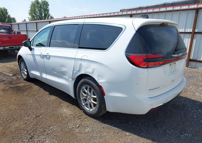 2025 Chrysler Pacifica Select, daño Lateral izquierdo, Iaai lote 45895077, foto 3 de 6