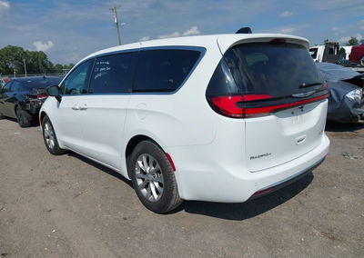 2026 Chrysler Pacifica Limited, uszkodzenie: Engine Damage, Iaai lot 45919804, zdjęcie 3 z 16