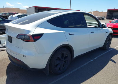 2023 Tesla Model Y Awd/long Range Dual Motor All-wheel Drive, uszkodzenie: Przód, Iaai lot 44473903, zdjęcie 4 z 19