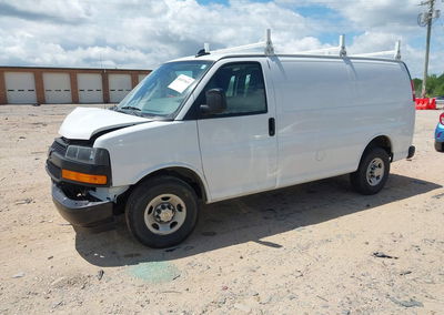 2024 Chevrolet Express Cargo Rwd 2500 Regular Wheelbase Wt, uszkodzenie: Przód, Iaai lot 45457869, zdjęcie 2 z 6