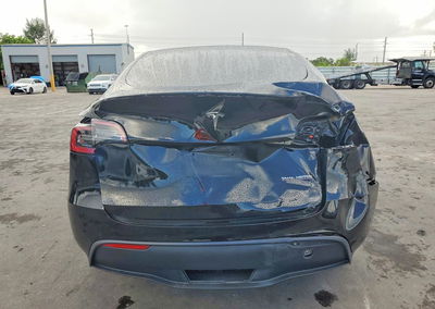 2022 Tesla Model Y, uszkodzenie: Tył, Copart lot 61852966, zdjęcie 6 z 6