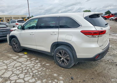 2019 Toyota Highlander Le, daño Frontal, Copart lote 64834186, foto 2 de 6