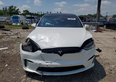 2022 Tesla Model X, daño Frontal, Copart lote 61005636, foto 5 de 14
