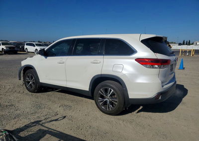 2019 Toyota Highlander Le, daño Frontal, Copart lote 63329726, foto 2 de 6