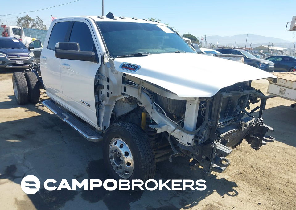 2021 Ram 3500 Big Horn  4x4 8' Box, пошкодження: Front & Rear, Iaai лот 45044234