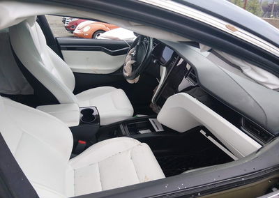2020 Tesla Model X Long Range Dual Motor All-wheel Drive/long Range Plus Dual Motor All-wheel Drive, uszkodzenie: