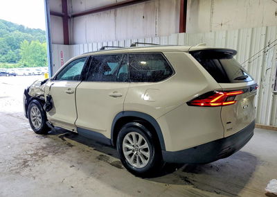 2024 Toyota Grand Highlander Xle, daño Frontal, Copart lote 62565896, foto 2 de 6