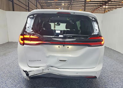 2026 Chrysler Pacifica Select, daño Trasero, Copart lote 63294286, foto 6 de 6